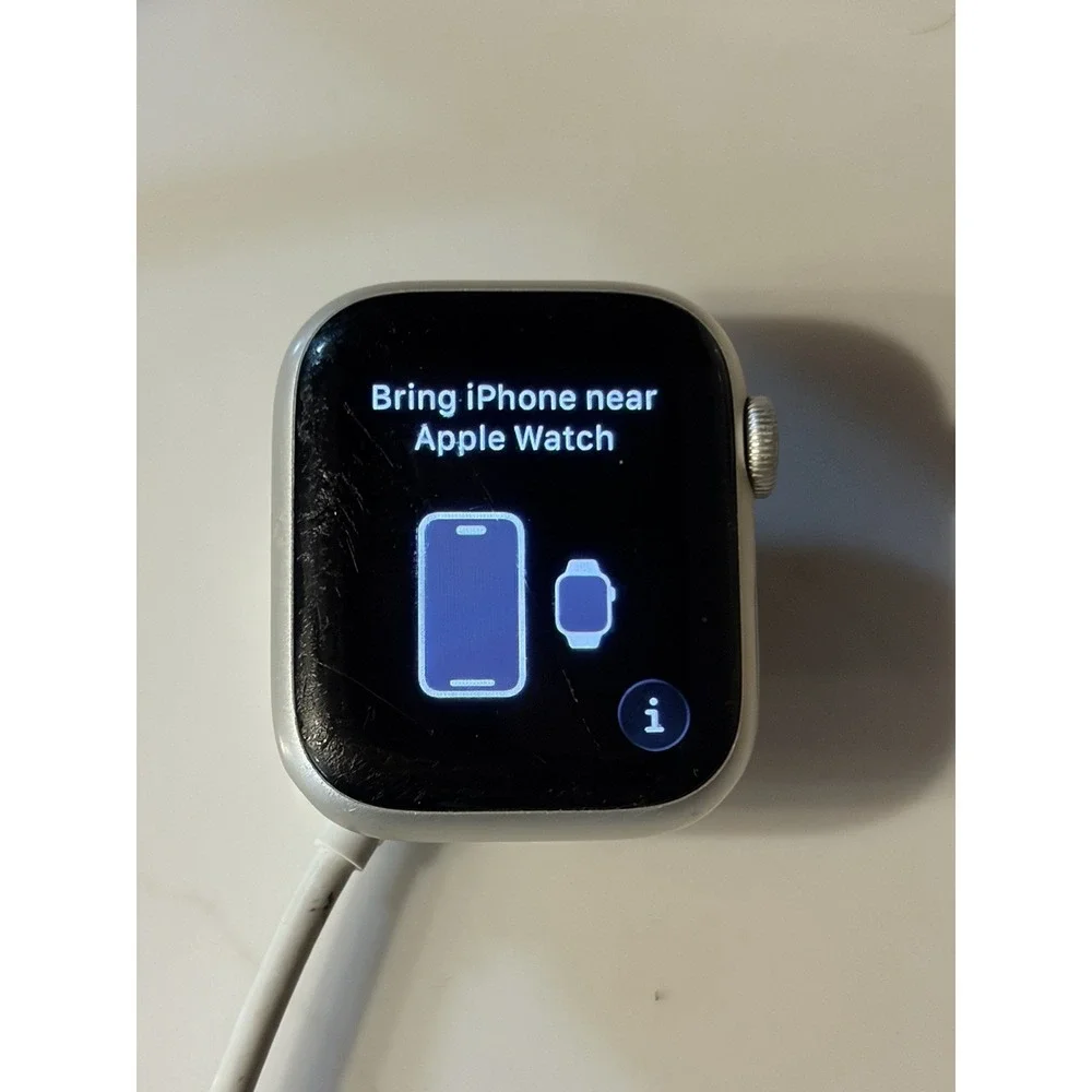 Apple Watch Series 7 41MM Silver Aluminum Case Starlight Sport Band See Descrip*
